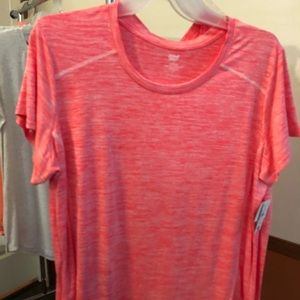 NWT sports top. 2-2XL, 1-3XL